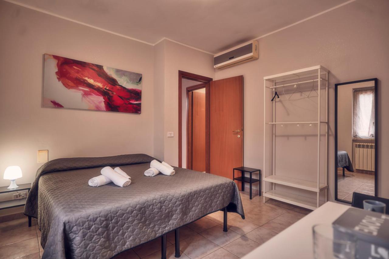 Travelershome Ciampino 170 Station Street Bagian luar foto